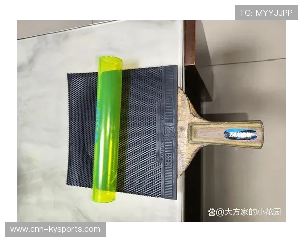 乒乓球正反手切换速度模糊化：掌控节奏的“秘密武器”